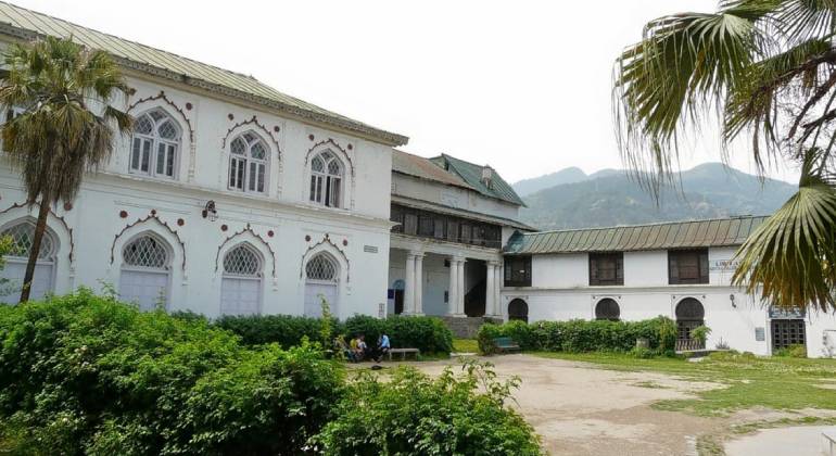 Akhand Chandi Palace